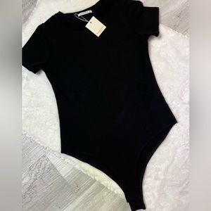 Mango pop Womens Crew Neck Short Sleeve Bodysuit NWT SMALL